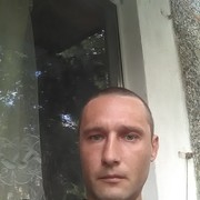  ,   Feliksas, 48 ,   ,   , c 