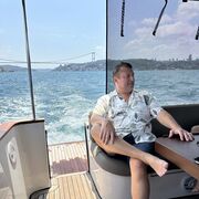  ,   Hakan, 43 ,   ,   