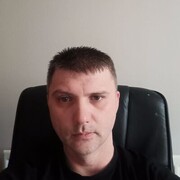  ,   Artur, 42 ,   ,   