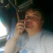  ,   Viktor, 42 ,   