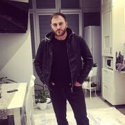  ,  Mr, 33