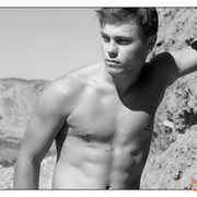  ,   Johnny Bravo, 38 ,     , c 