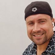  ,  Alex, 38