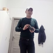 ,  irakli, 37