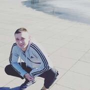  Buk,   Nazariy, 27 ,   ,   