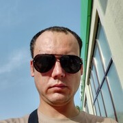  ,  MUSTAFO, 35