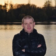  High River,  Oleg, 37