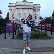  Druento,   Vasyl, 28 ,   ,   , c , 