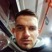  ,  Igor, 28