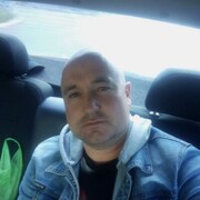  ,  Renat, 37
