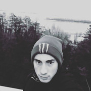  ,  Ganadiy, 26