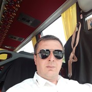  ,  Koba, 48