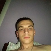  ,  Nazariy, 26