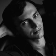  ,   Tony, 31 ,   ,   , c , 