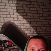  ,  Artur, 30