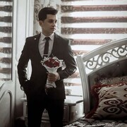  ,   Alixan, 25 ,   ,   