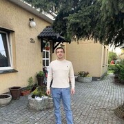  Bytom,   , 40 ,   ,   