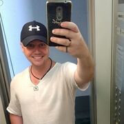  ,   Artem Meyer, 40 ,   ,   , c , 