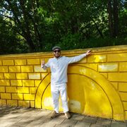  ,   Shuxrat, 34 ,   ,   