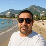  ,  Akramjon, 36