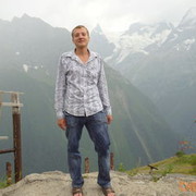  ,   Alex, 35 ,   