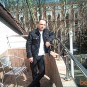  ,   Grecu, 40 ,  