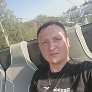  -,  Igor, 30
