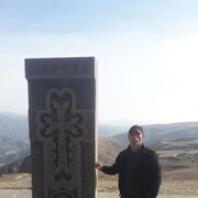  ,   Armen, 36 ,   ,   