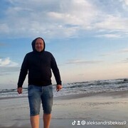  ,  Aleksandrs, 41