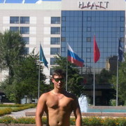  ,   Alex, 34 ,   