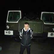  ,   Denis, 37 ,   ,   