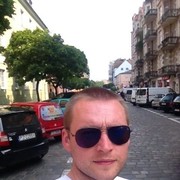  ,   Valentyn, 39 ,   ,   , c 