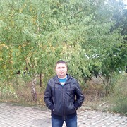  ,   Sergey, 40 ,   