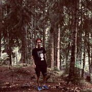  ,   Leon, 29 ,   ,   