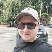 ,  Vlad, 30