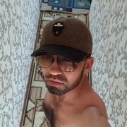 ,   Lideruzb, 35 ,  