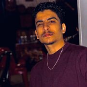  ,   Omar, 25 ,   ,   
