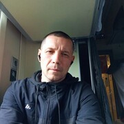  ,   Eldar, 39 ,   ,   