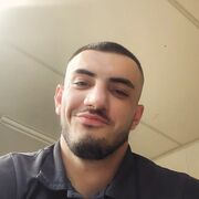  --,  Alexandru, 25