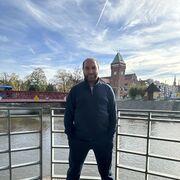  ,   Ruslan, 42 ,   ,   , c , 