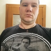  ,   Tudor, 33 ,   ,   