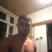  ,   Artur, 31 ,   c 