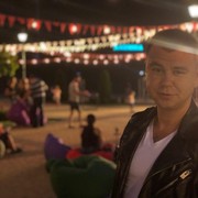  ,   Denis, 41 ,   