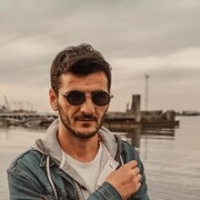  ,  Sandro, 32