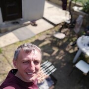  ,   Constantin, 43 ,   