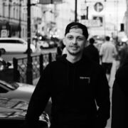 ���������� �����-���������, ���� ������� Robert, 33 ����, ������������ ��� ������, ����� � ���������, c�������� ���������, ���������