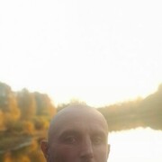  ,  Denis, 41