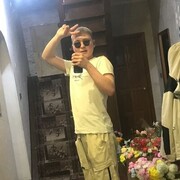  ,   Sasha, 21 ,   c 