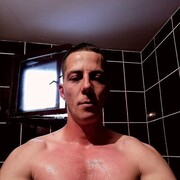  ,  Dane, 36
