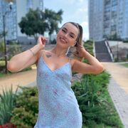  ,  Masha, 25